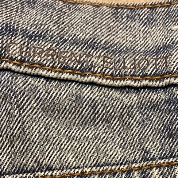 Current/Elliot Distressed Denim Shorts Medium Wash Blue Size 26, 100% Cotton - Picture 6 of 6